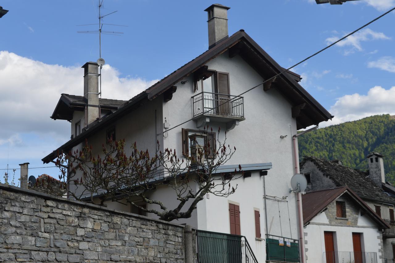 Residence Arvinei Malesco Exterior foto